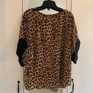Zara Women’s Large Leopard Print Shirt